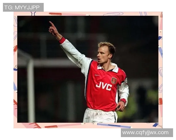 探寻足球场上的传奇人物33号背后的故事与成就