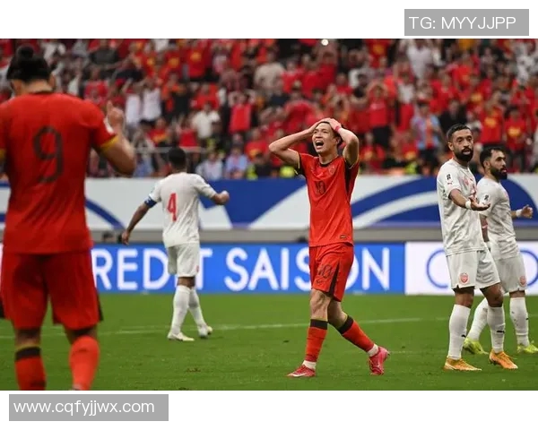 某足球明星因吸毒被捕引发舆论热议背后的真相与影响分析