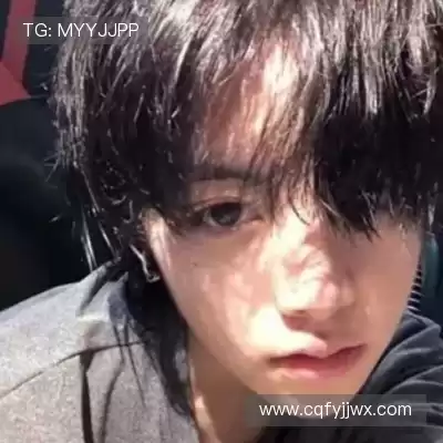 庞眉